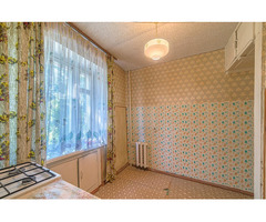 Продается 2 комнатная квартира по ул. Кронштадтская 4 (р-н Самолета).