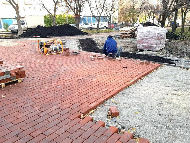 Услуги ремонта, строительства, отделки в Пензе от мастеров. Сайт объявлений с телефонами об услугах по ремонту квартир в Пензе. На Маркет58 можно заказать услуги мастеров по косметическому и капитальному ремонту квартиры, посмотреть фотографии работ, договориться о цене и вызвать нужных специалистов на дом. - 3/3