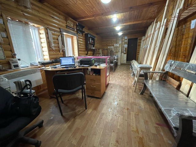 Купить офисные помещения в Пензе, продажа коммерческих площадей недорого - сайт объявлений Маркет58. Недорого купить магазин, бутик, выбрав предложения без посредников. Объявления от собственников, застройщиков и проверенных агентств с фото, метражом, информацией о недвижимости. - 4/8